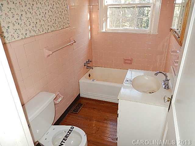 7111  Beatties Ford Road Charlotte North Carolina 28216