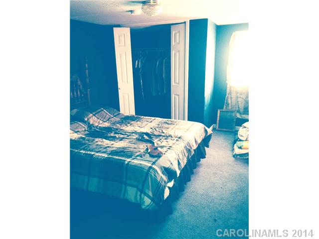318 S Pink Street Cherryville North Carolina 28021