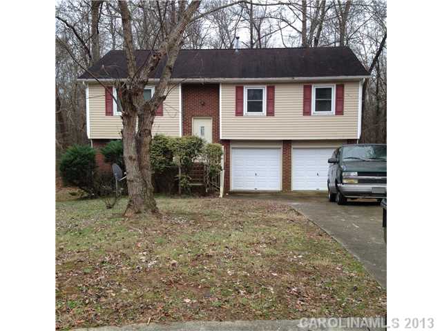 6202  Round Hill Road Charlotte North Carolina 28211