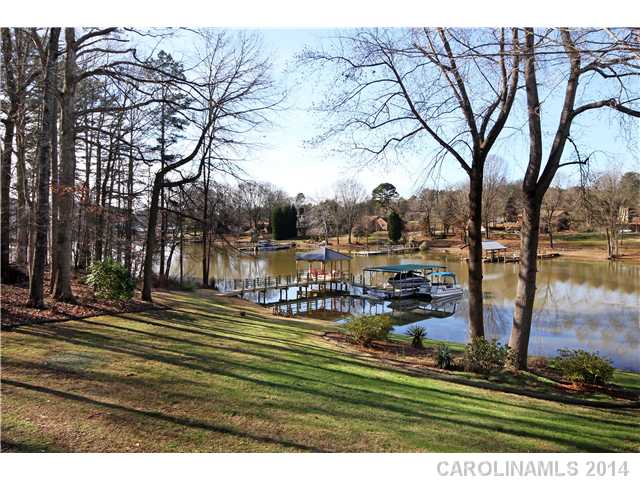 162  Driftwood Cove Drive Troutman North Carolina 28166