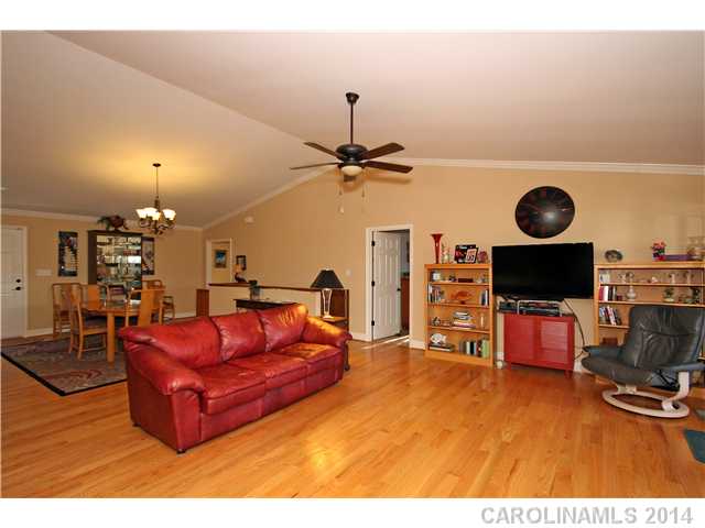 162  Driftwood Cove Drive Troutman North Carolina 28166