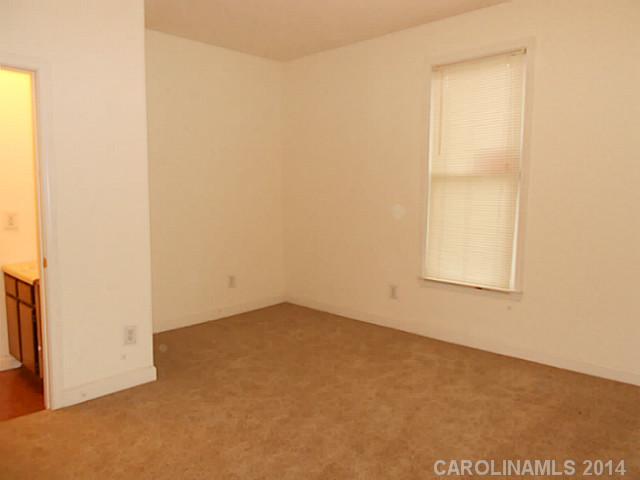 112 N Gray Street Gastonia North Carolina 28052