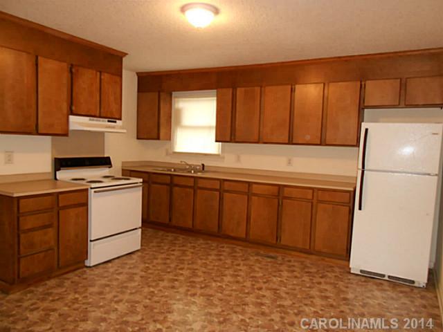 112 N Gray Street Gastonia North Carolina 28052