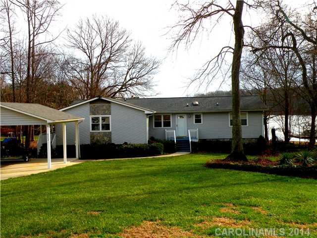 8244  Normandy Road Denver North Carolina 28037