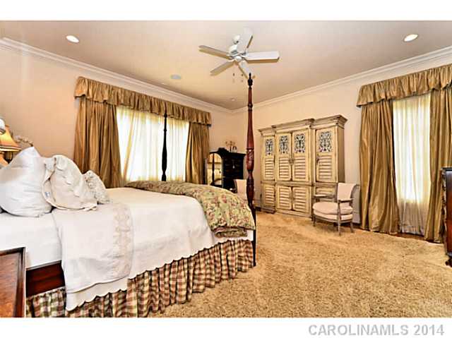 2336  Providence Road Charlotte North Carolina 28211