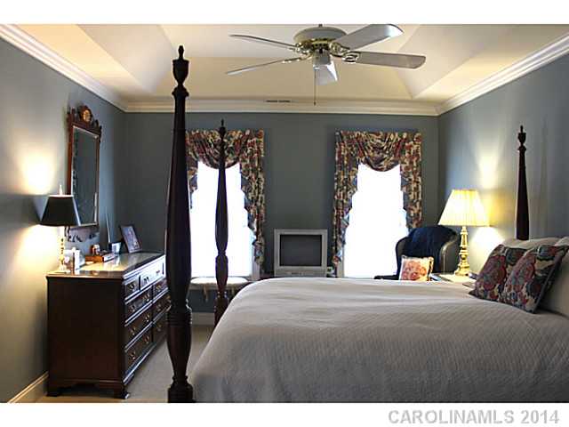 11901  Darby Chase Drive Charlotte North Carolina 28277