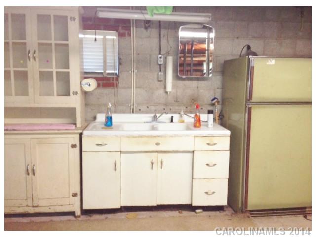 103 SW 3rd Avenue Catawba North Carolina 28609