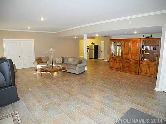 2437  Lee Lawing Road Lincolnton North Carolina 28092