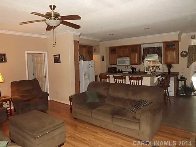 7189  Green Farm Road Lawndale North Carolina 28090