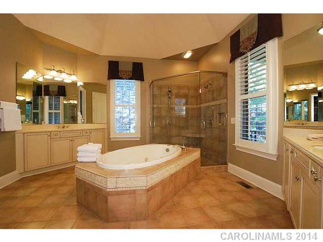 14644  Villalonga Lane Charlotte North Carolina 28277