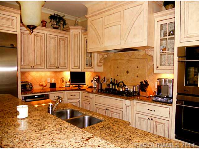 913  Arborfield Drive Matthews North Carolina 28105