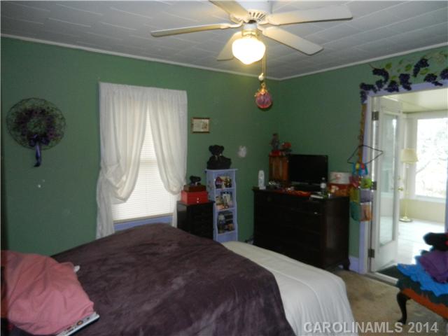116 E Catawba Drive Mount Holly North Carolina 28120