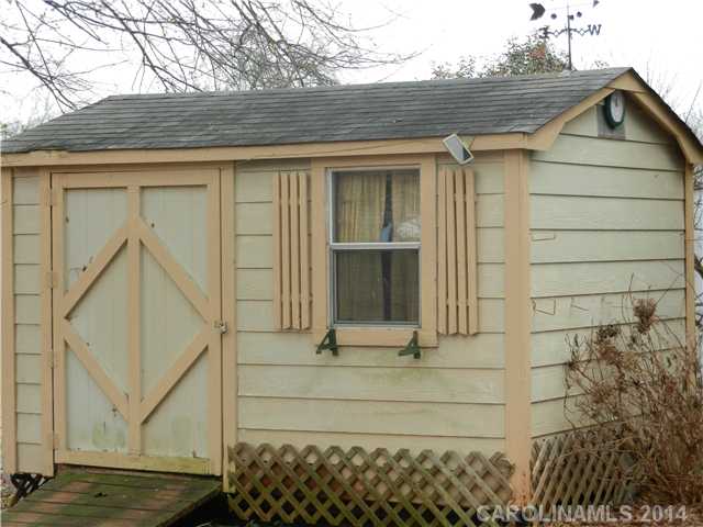 116 E Catawba Drive Mount Holly North Carolina 28120