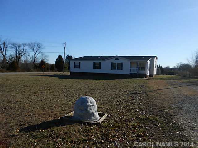 2425  Leonhart Road Cherryville North Carolina 28021