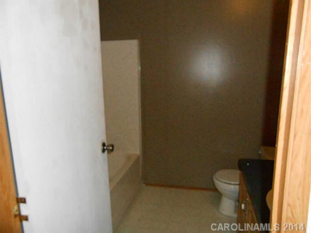 2425  Leonhart Road Cherryville North Carolina 28021