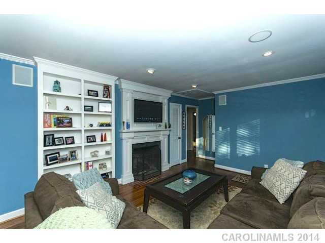 3016  Manor Road Charlotte North Carolina 28209