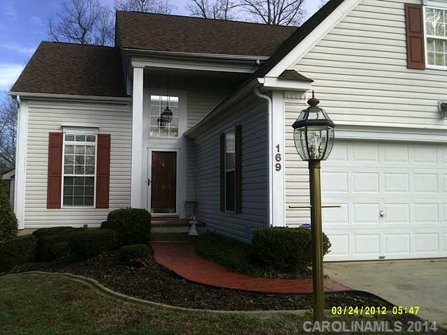 169 W Walnut Avenue Mount Holly North Carolina 28120