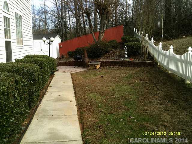 169 W Walnut Avenue Mount Holly North Carolina 28120