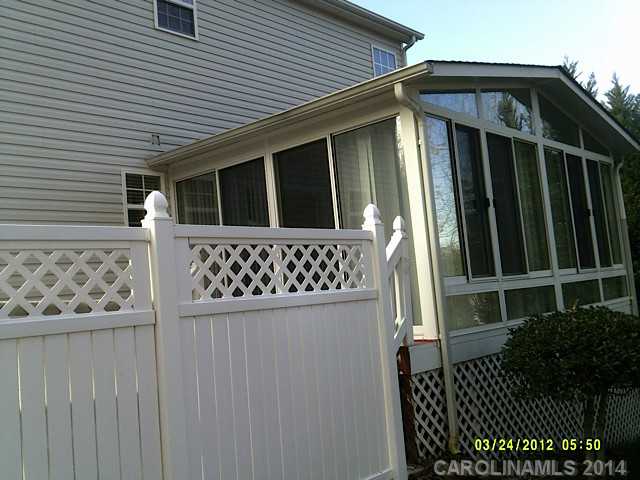 169 W Walnut Avenue Mount Holly North Carolina 28120