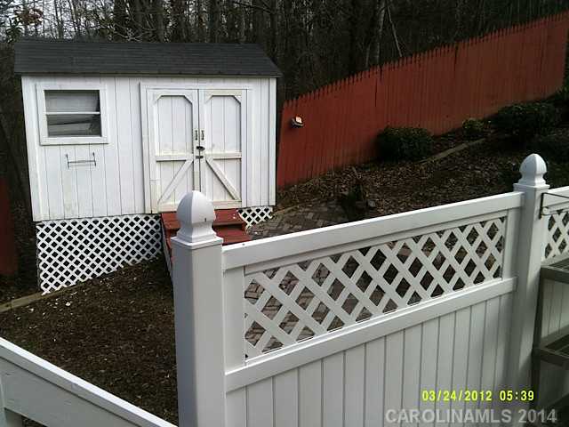 169 W Walnut Avenue Mount Holly North Carolina 28120