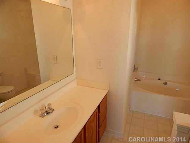 9520  Forest Path Drive Charlotte North Carolina 28269