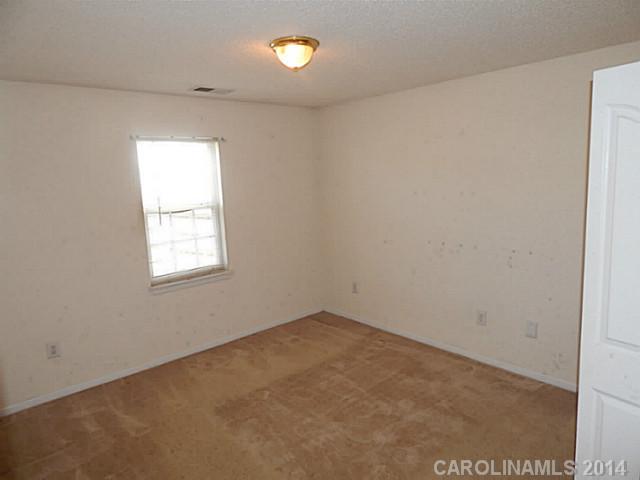 9520  Forest Path Drive Charlotte North Carolina 28269