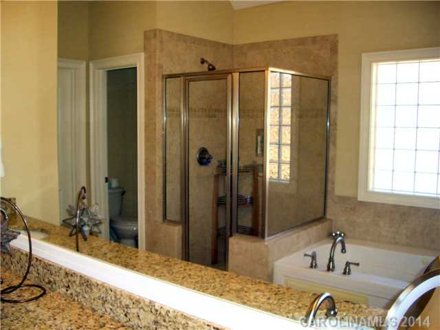 5855  Tipperary Drive Denver North Carolina 28037