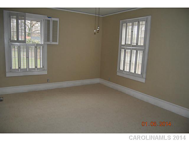 810 N Center Street Statesville North Carolina 28677
