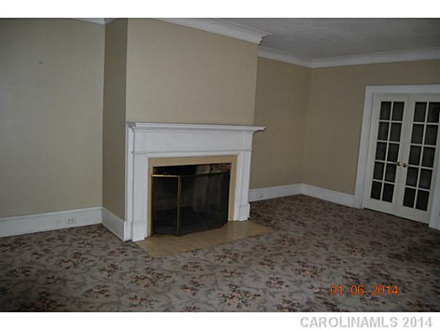810 N Center Street Statesville North Carolina 28677