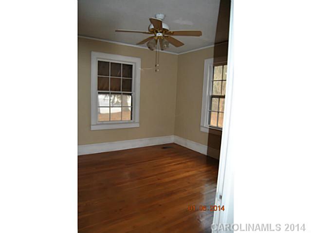 810 N Center Street Statesville North Carolina 28677