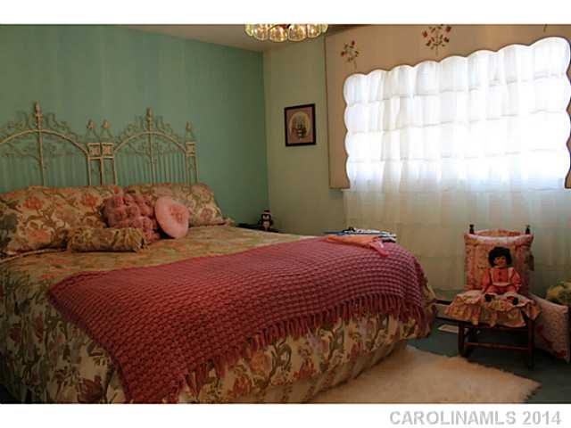 4301  Dawnwood Drive Gastonia North Carolina 28056