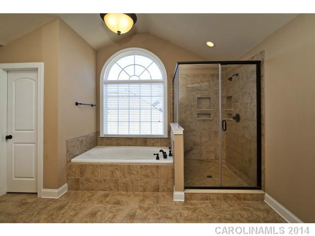 2315  Smith Harbour Drive Denver North Carolina 28037