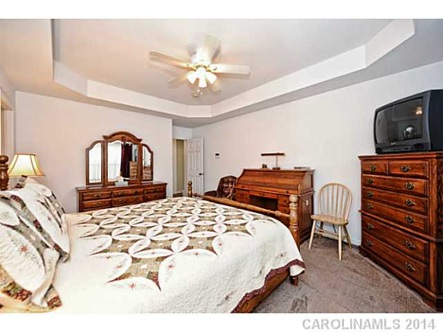 6434  Sackett Way Charlotte North Carolina 28269