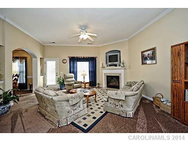 6434  Sackett Way Charlotte North Carolina 28269