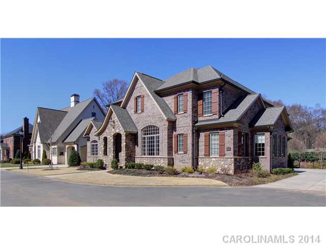 2523  Maybank Drive Charlotte North Carolina 28211