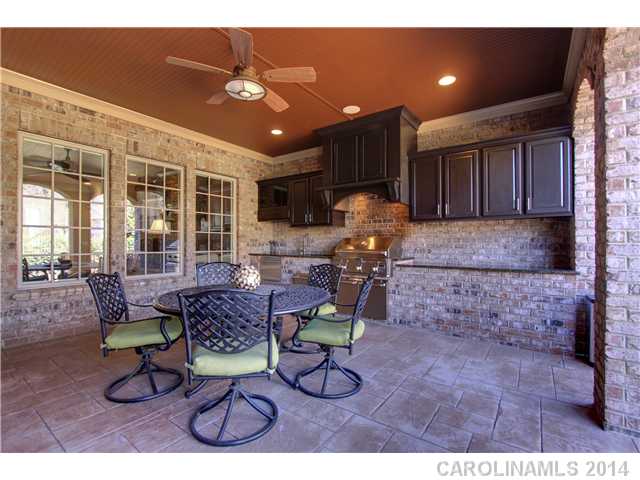 2523  Maybank Drive Charlotte North Carolina 28211