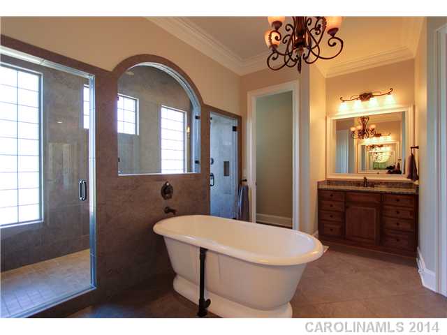 2523  Maybank Drive Charlotte North Carolina 28211