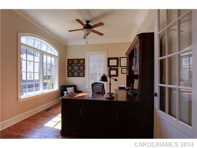 2523  Maybank Drive Charlotte North Carolina 28211