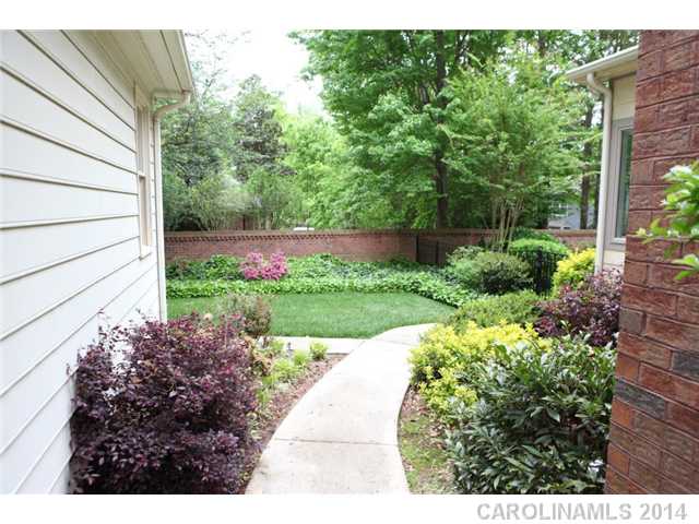 8734  Taunton Drive Huntersville North Carolina 28078