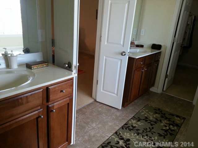 6403  Hermsley Road Charlotte North Carolina 28278