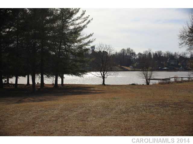 176 S Gibbs Road Mooresville North Carolina 28117