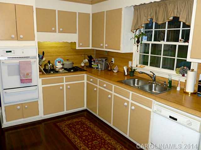 1128  Nottingham Drive Gastonia North Carolina 28054