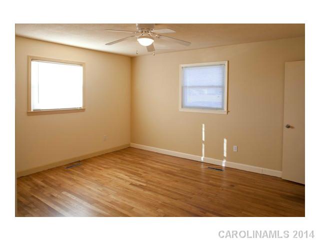 405  Barfield Road Mooresville North Carolina 28115