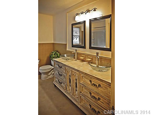 405  Barfield Road Mooresville North Carolina 28115