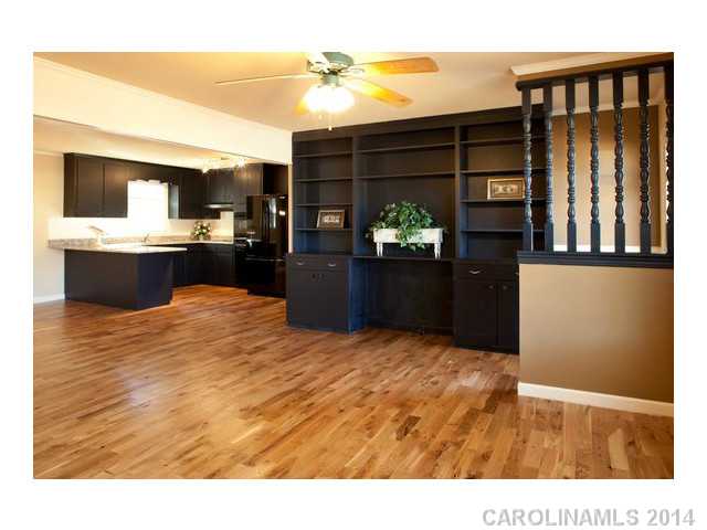 405  Barfield Road Mooresville North Carolina 28115