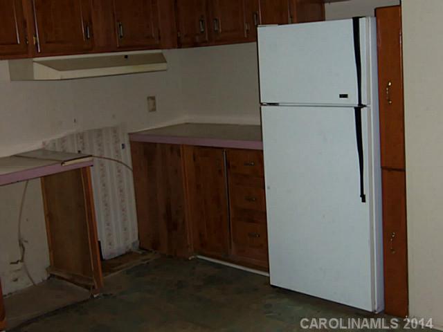 3907  Puetts Chapel Road Dallas North Carolina 28034