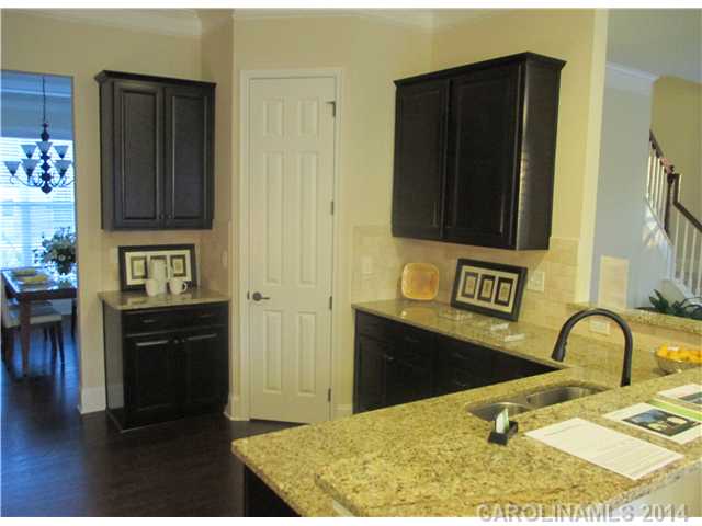 3418  Carmel Road Charlotte North Carolina 28226