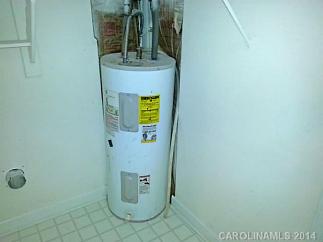 8519  Lawyers Road Charlotte North Carolina 28227