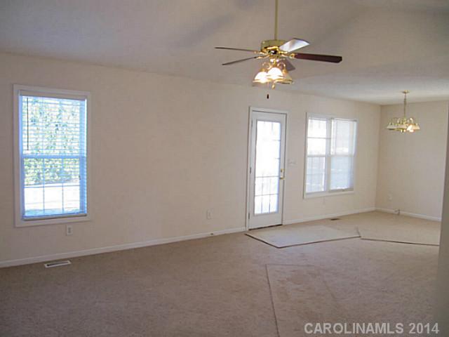 344  Holstein Drive Dallas North Carolina 28034