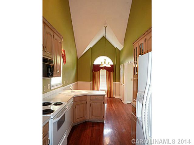 1611  Plantation Trail Gastonia North Carolina 28056